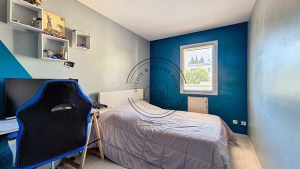 Cheval-Blanc (84460) MAISON FAMILIALE 128M² SUR 735M² AVEC PISCINE