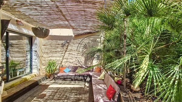 Cheval-Blanc (84460) MAISON FAMILIALE 128M² SUR 735M² AVEC PISCINE