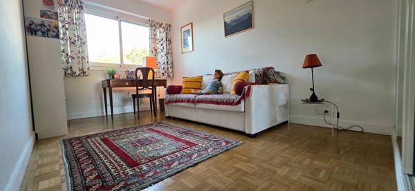 SUPERBE 5 PIECES 127 M2 CROIX DES GARDES VUE MER