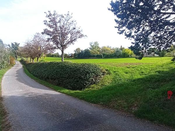 Carlus en Exclusifvité! : Magnifique Terrain à bâtir de 754 m2