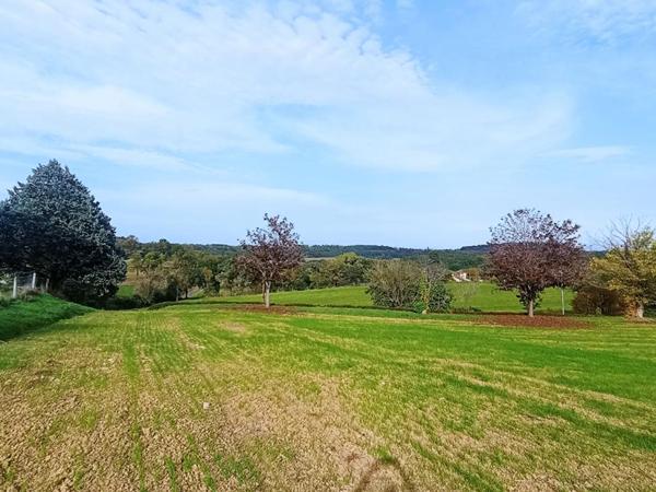 Carlus en Exclusifvité! : Magnifique Terrain à bâtir de 754 m2