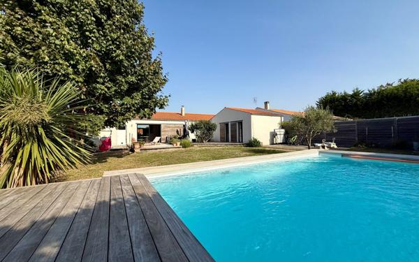 Maison à vendre    5 pièces • 137 m2 Marsilly