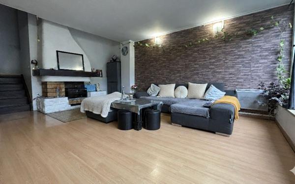 Maison à vendre    5 pièces • 94,98 m2 Évry