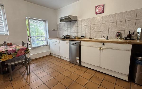 Maison à vendre    5 pièces • 94,98 m2 Évry