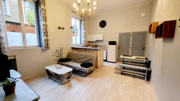 GRAND APPARTEMENT MEUBLE PROCHE CENTRE VILLE CARCASSONNE