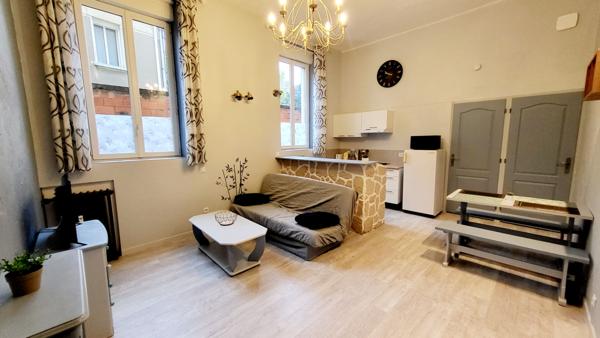 GRAND APPARTEMENT MEUBLE PROCHE CENTRE VILLE CARCASSONNE