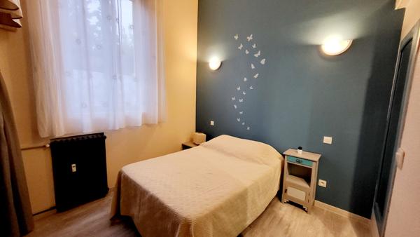 GRAND APPARTEMENT MEUBLE PROCHE CENTRE VILLE CARCASSONNE