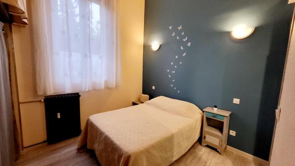 GRAND APPARTEMENT MEUBLE PROCHE CENTRE VILLE CARCASSONNE