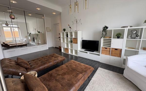 Appartement à vendre    3 pièces • 77 m2 Pau