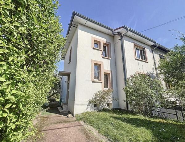 MAISON DE VILLE / 165 M2 / 3 CHAMBRES / BUREAU / JARDIN