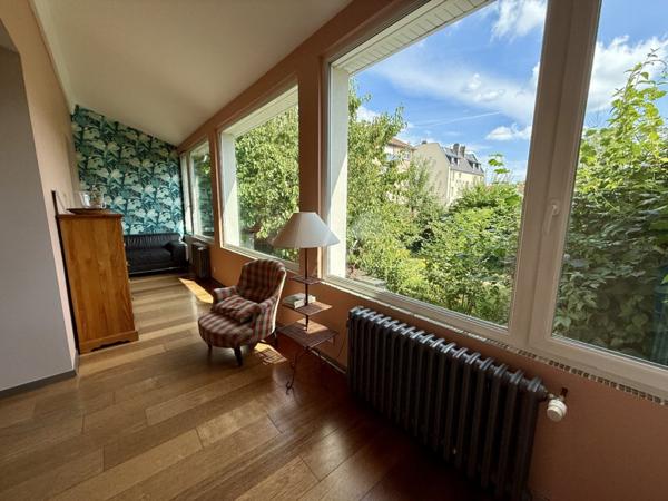 MAISON DE VILLE / 165 M2 / 3 CHAMBRES / BUREAU / JARDIN