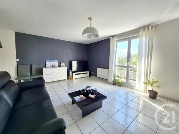 Appartement T2 à vendre  2 pièces - 49,14 m 2   VILLEFRANCHE SUR SAONE  - 69