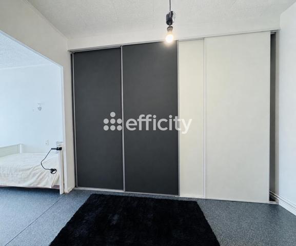 Maison
         3 pièces
        - 100 m² Exclusivité 142 500 € *