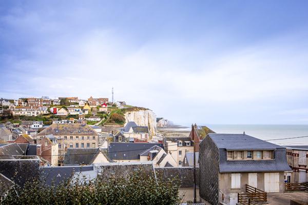 Villa rénovée avec vue sur mer et les falaises au coeur de Ault