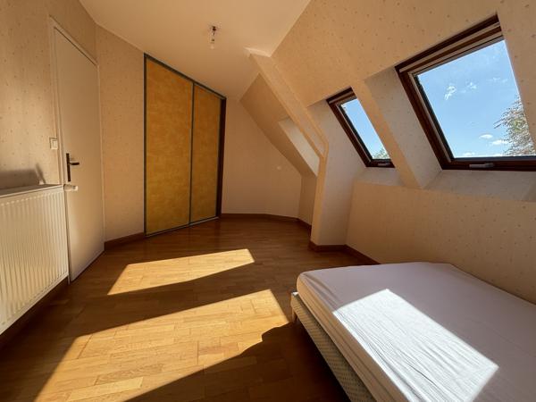 A louer maison meublée 4 chambres PLESCOP