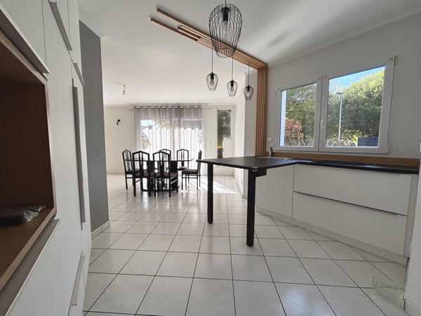A louer maison meublée 4 chambres PLESCOP
