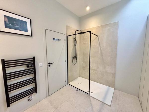 Grande Appartement en duplex- Élégante à Valbonne