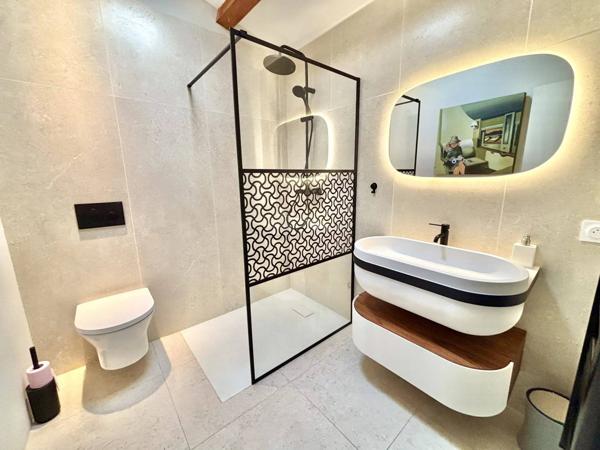 Grande Appartement en duplex- Élégante à Valbonne