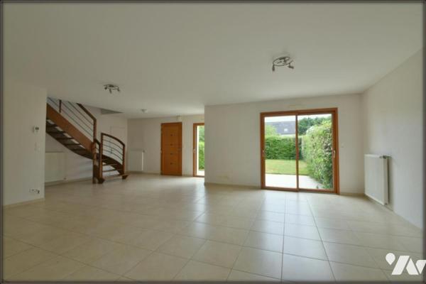 MAISON QUARTIER CALME ET RECHERCHE LE RHEU 145m2 JARDIN GARAGE