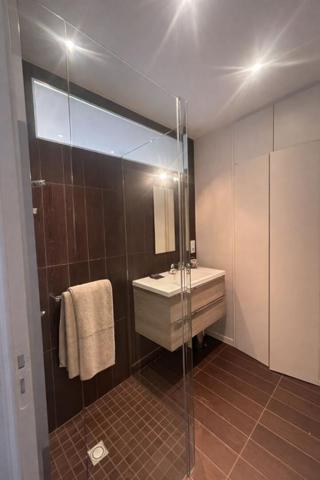 Exceptionnel à Roanne : 167 m² traversants, trois balcons, deux garages et aucun travaux à prévoir
