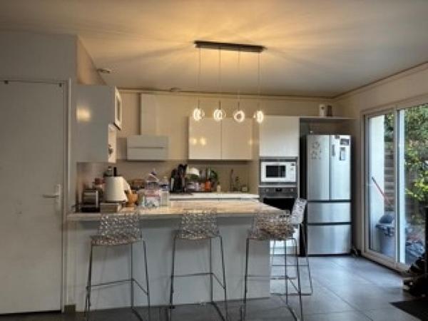 Belle maison familiale, spacieuse et lumineuse !