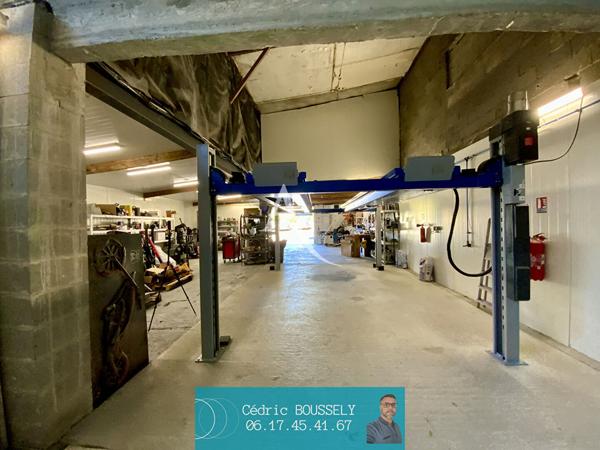Terrain avec hangar proche Saintes 275 m2