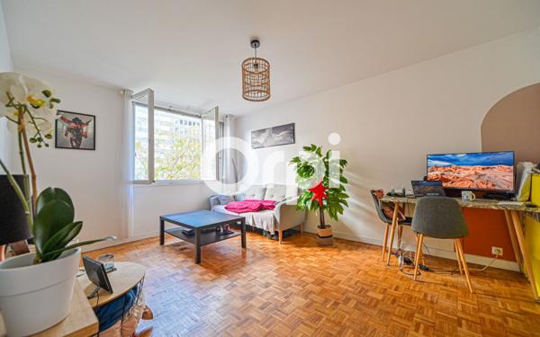 Appartement à vendre    2 pièces • 41,94 m2 Clichy