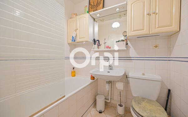 Appartement à vendre    2 pièces • 41,94 m2 Clichy