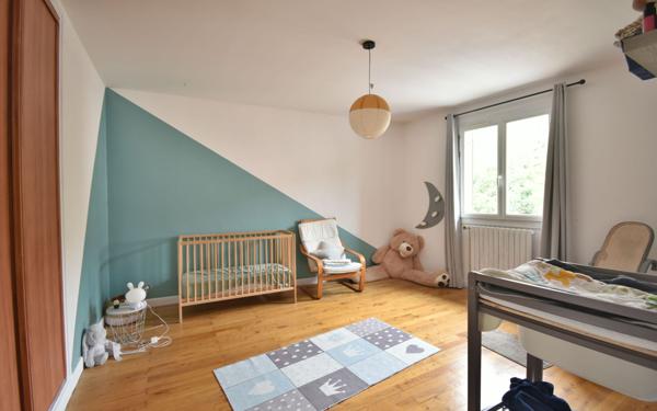 Maison à vendre    5 pièces •  Pérouges