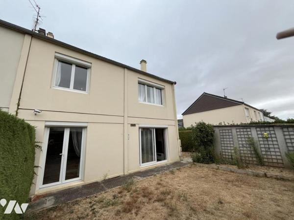 IFS Bourg, maison bien entretenue avec jardin et garage