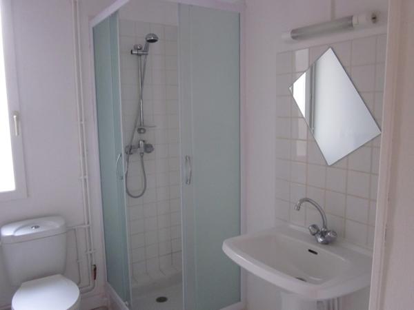 CENTRE VILLE DE PROVINS - IMMEUBLE 4 APPARTEMENTS +1 local commercial