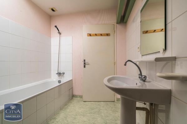 Appartement à louer 2 pièces 52.48m²