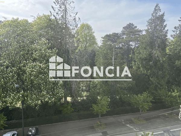 Location Appartement 2 pièces 36.71 m² - 4EME ETAGE CENTRE Rennes 35000