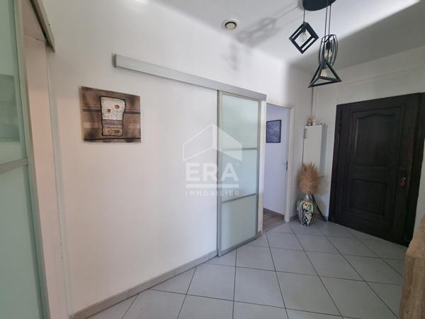 À vendre : Appartement 4 pièces à PORT-DE-BOUC