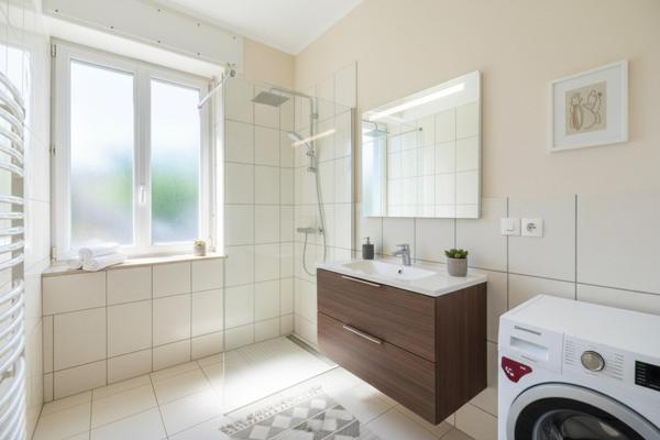 Appartement T4 de 94m² avec cave proche du centre ville et des ecoles