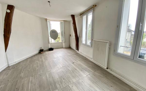 Appartement à vendre    3 pièces • 56,03 m2 Mandres-les-Roses