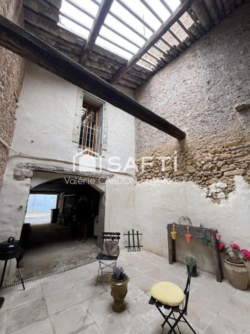 Maison de village avec T2 indépendant.