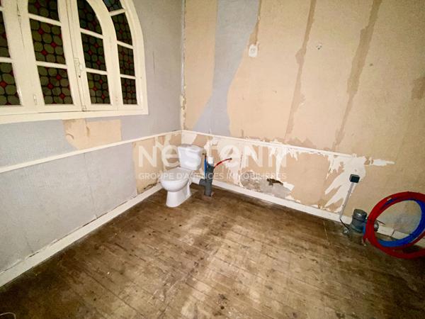 A VENDRE IMMEUBLE CENTRE DOL DE BRETAGNE