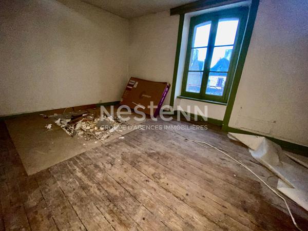 A VENDRE IMMEUBLE CENTRE DOL DE BRETAGNE
