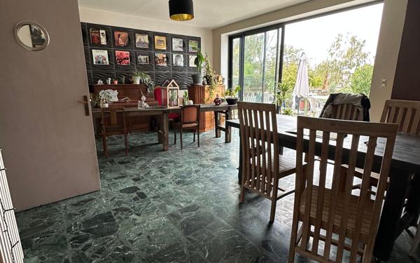 Maison à vendre    9 pièces •  Ailly-sur-Noye