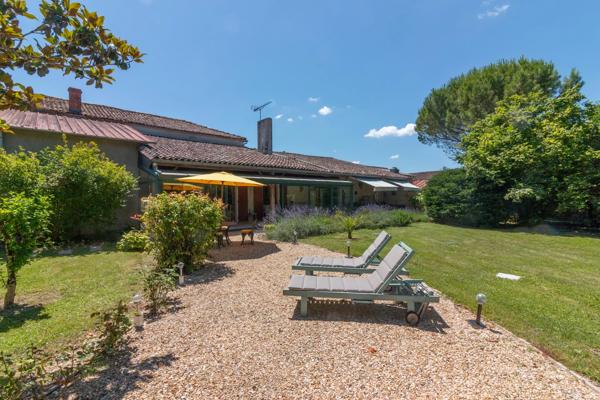 Belle maison charentaise dans un emplacement recherché