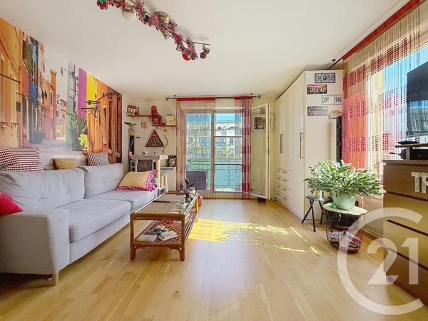 Appartement F2 à vendre  2 pièces - 46,07 m2 NANTERRE - 92