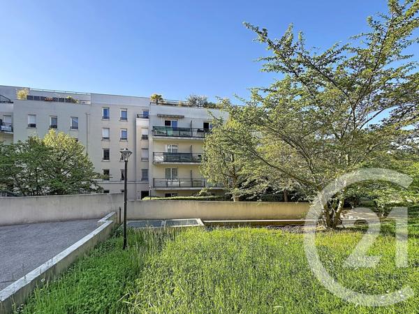 Appartement F2 à vendre  2 pièces - 46,07 m2 NANTERRE - 92