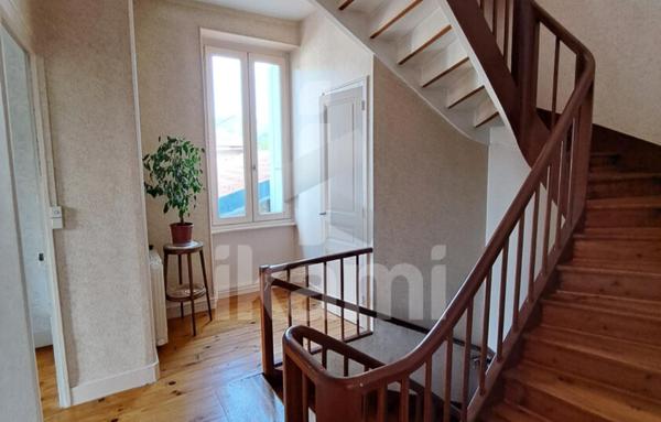 MAISON DE VILLAGE ST UZE