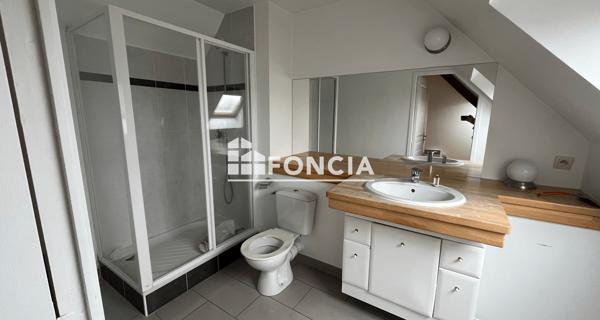 Location Appartement 3 pièces 69.1 m² - Corbeil-essonnes 91100