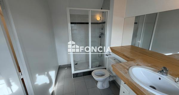 Location Appartement 3 pièces 69.1 m² - Corbeil-essonnes 91100