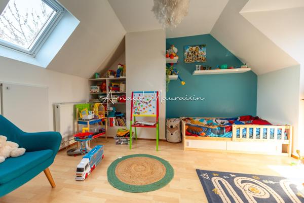 Maison fonctionnelle et lumineuse avec jardin