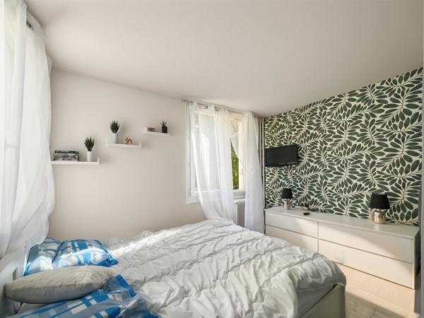 T4 lumineux – Rez-de-chaussée surélevé