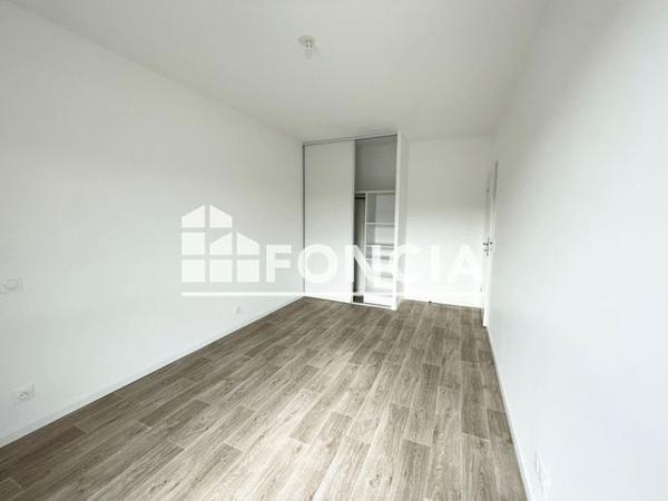 Location Appartement 3 pièces 63.4 m² - COUR VICTOR HUGO Cenon 33150