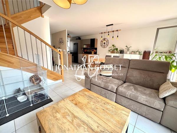 Andrésy: Maison très récente de 2021 - 4 pièces - 3 chambres- 82m² et 335m² de terrain